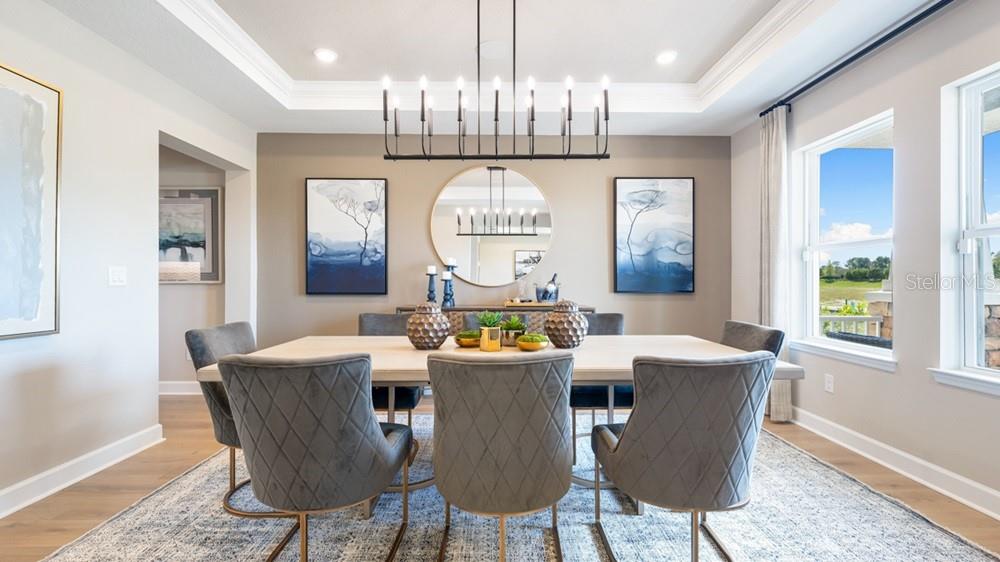 VICTORIA LAKES - Residential