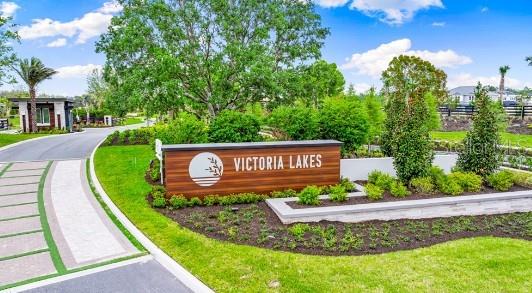 VICTORIA LAKES - Residential