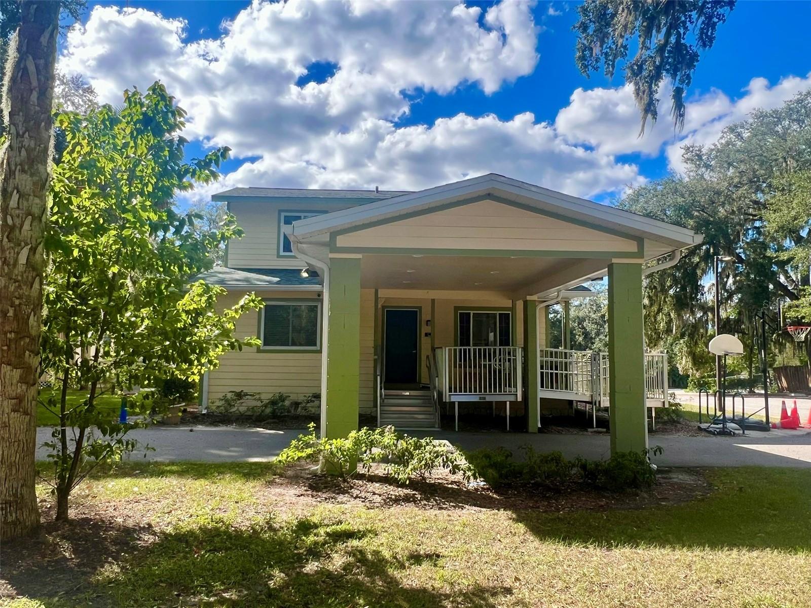 ACREAGE & UNREC - Commercial Sale