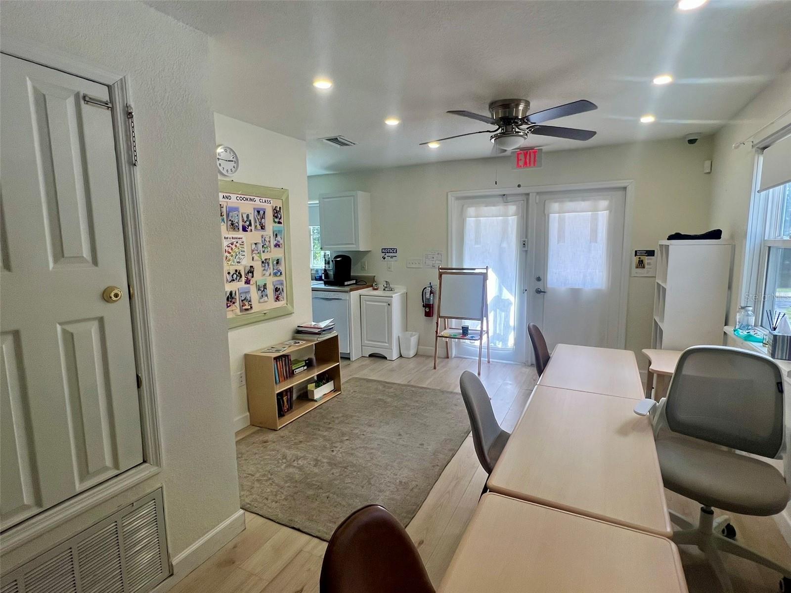 ACREAGE & UNREC - Commercial Sale