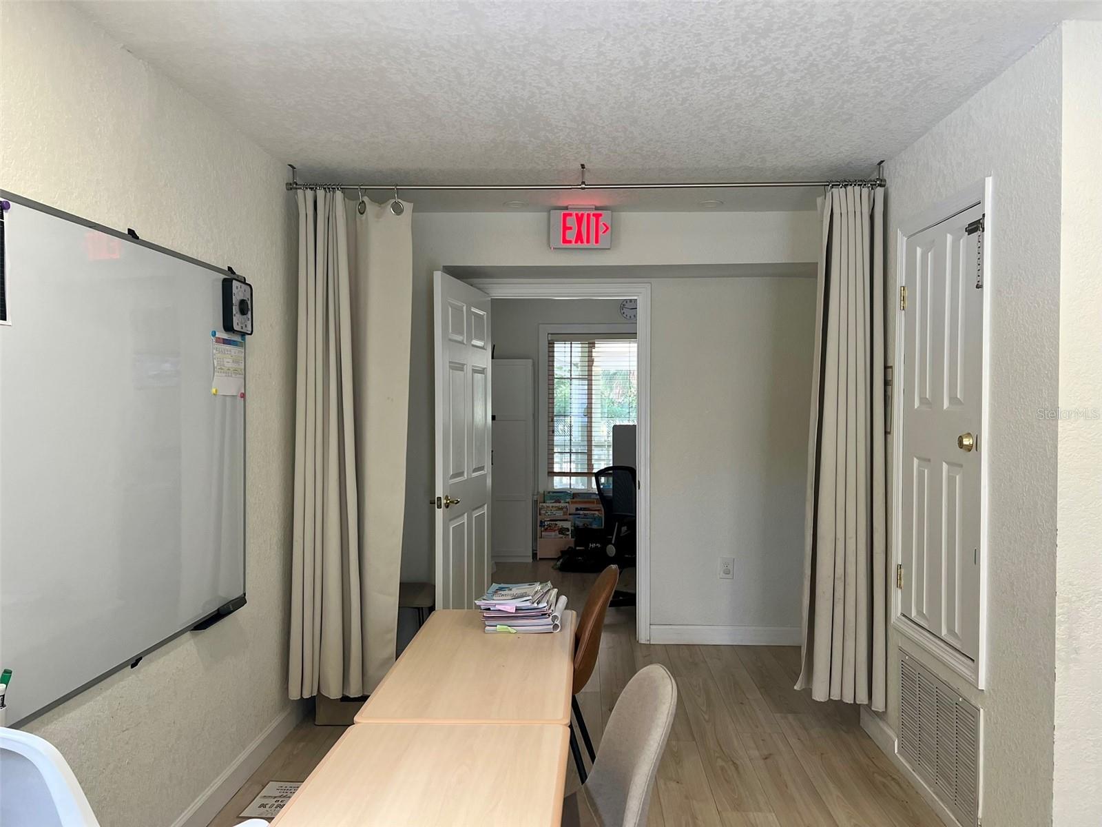 ACREAGE & UNREC - Commercial Sale