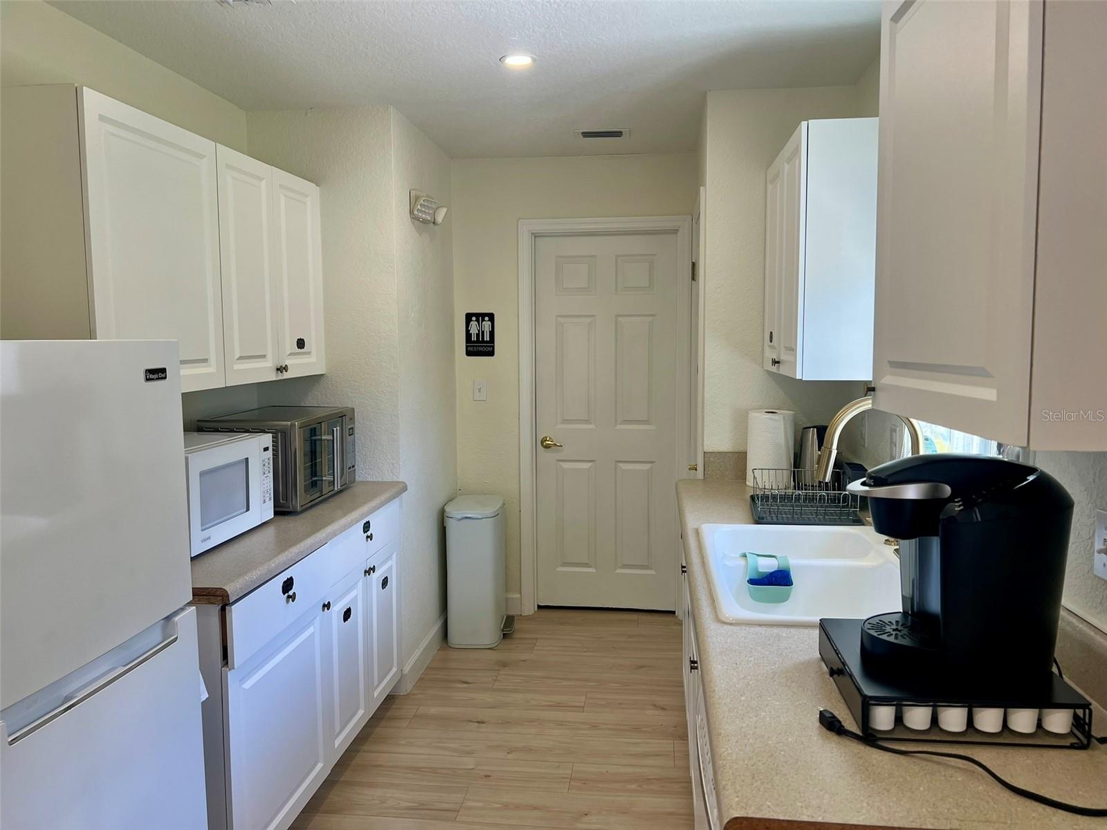 ACREAGE & UNREC - Commercial Sale