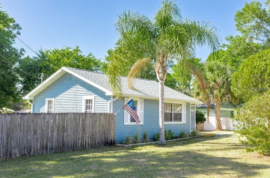 Photo of 12706 Forest Street, Tampa, FL 33612 (MLS # TB8502391)