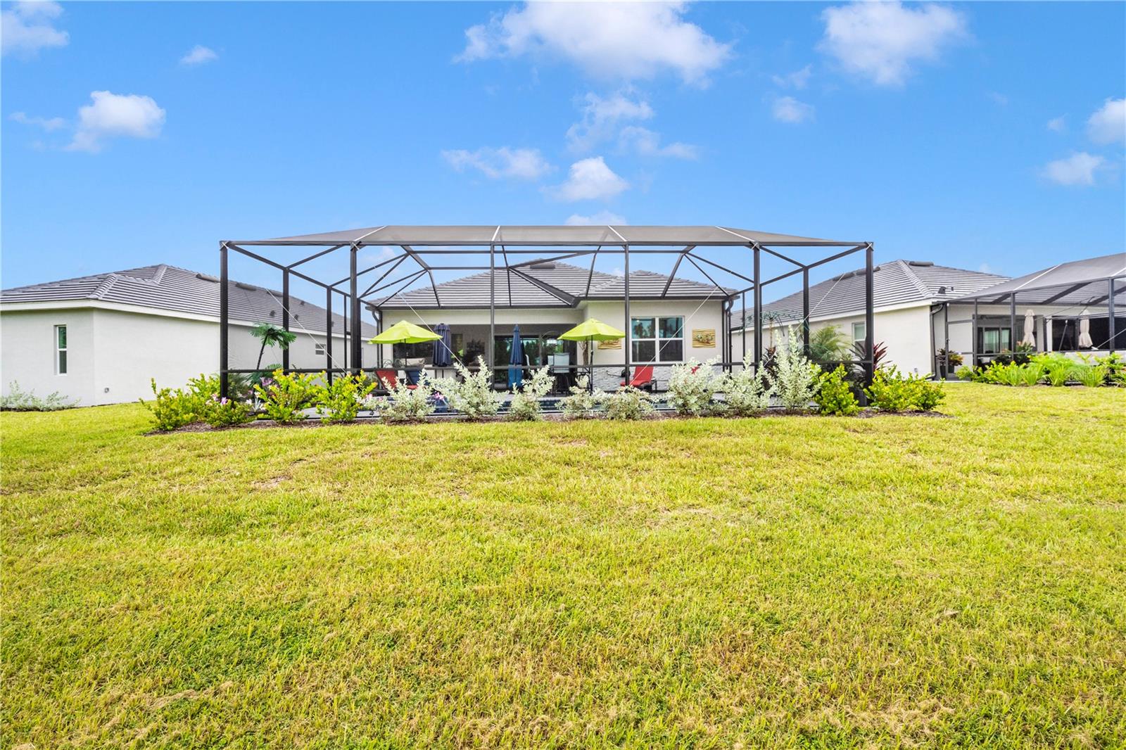 WELLEN PARK GOLF & COUNTRY CLUB - Residential Lease