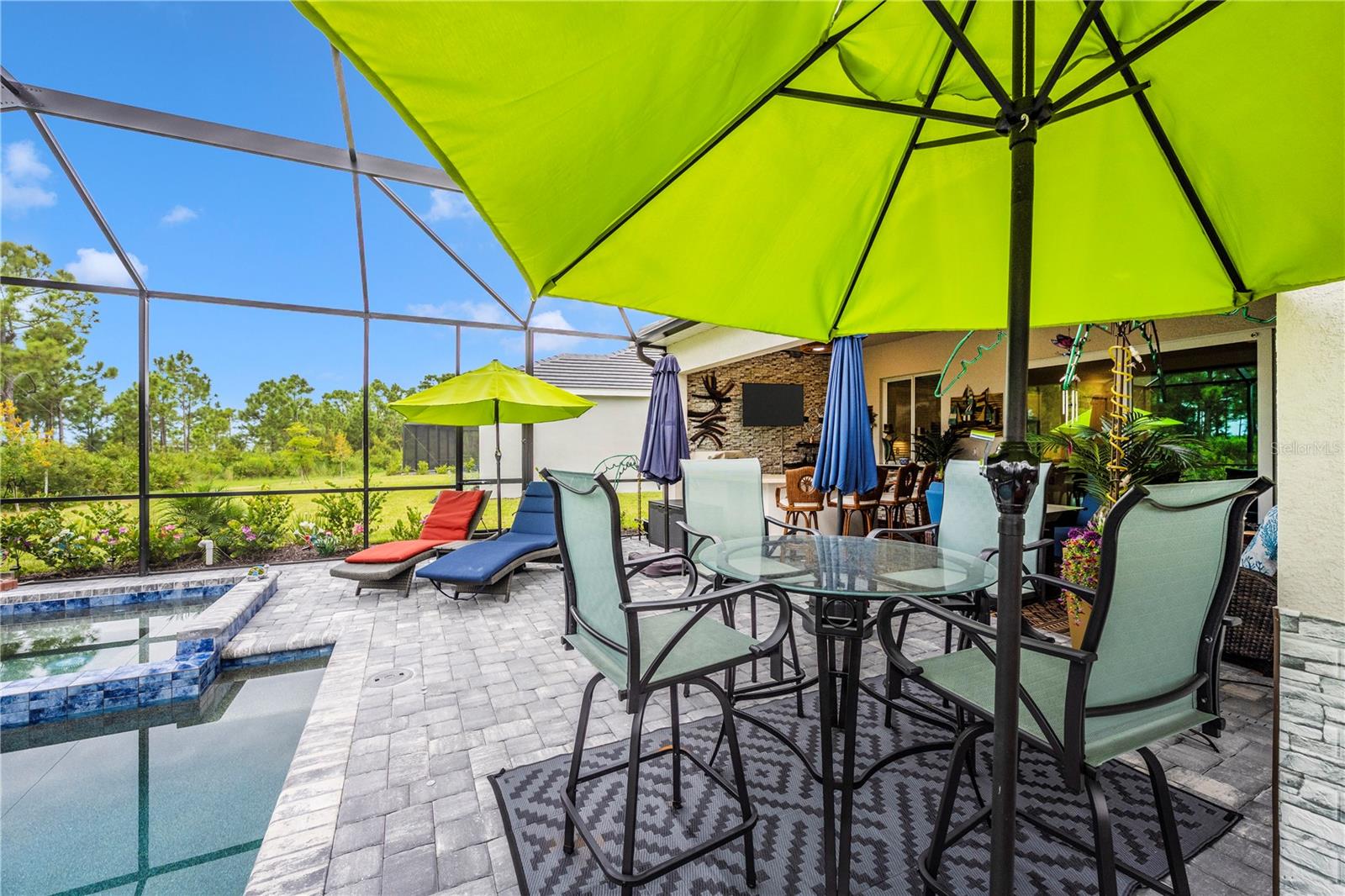 WELLEN PARK GOLF & COUNTRY CLUB - Residential Lease