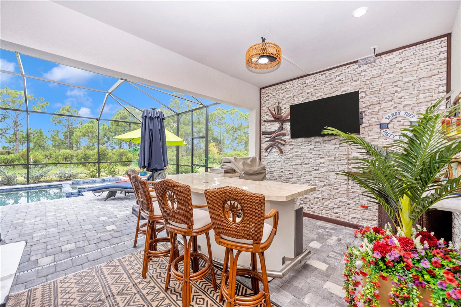 WELLEN PARK GOLF & COUNTRY CLUB - Residential Lease