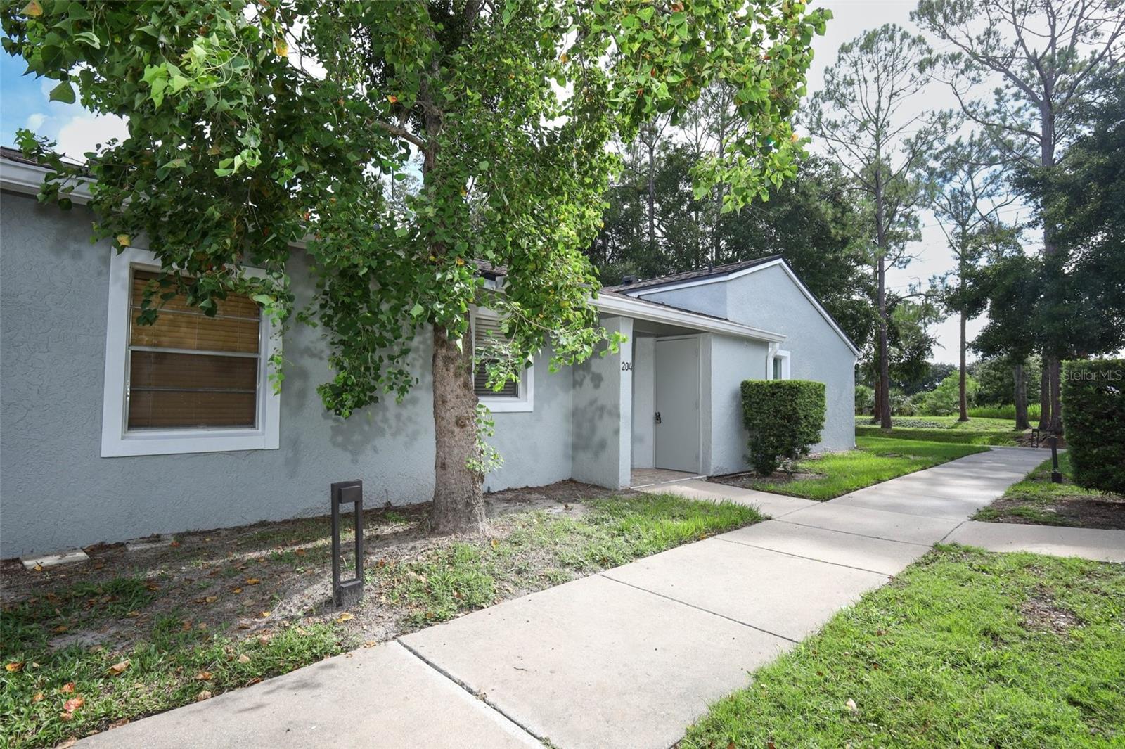 VILLAS/LK MARY - Residential Lease