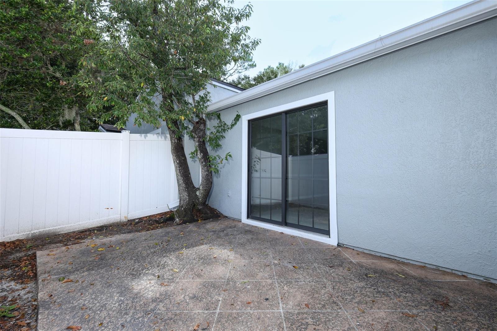 VILLAS/LK MARY - Residential Lease