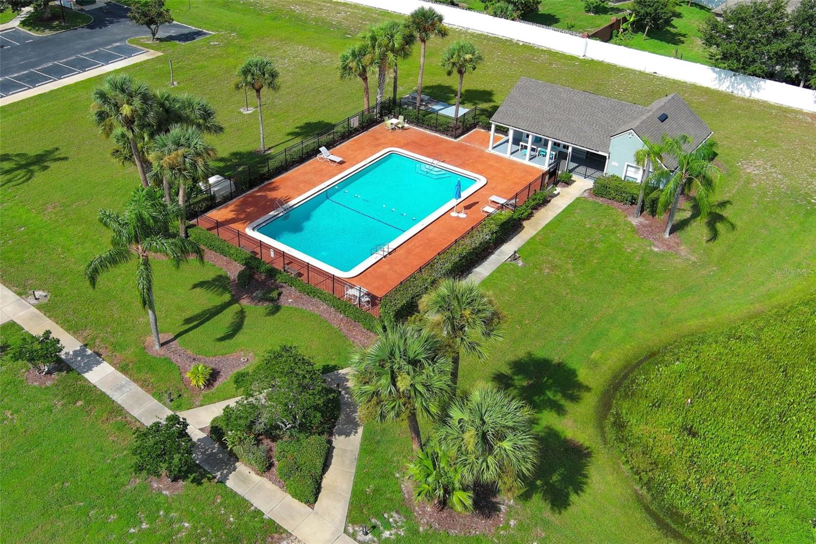 VILLAS/LK MARY - Residential Lease