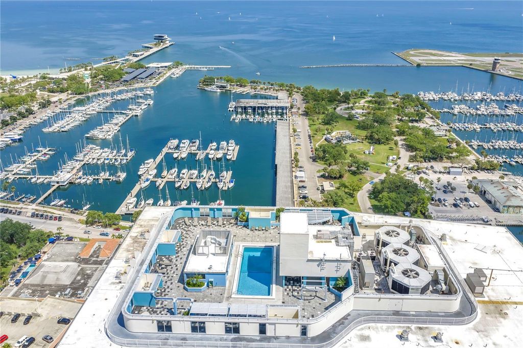 Photo of 1 Beach Drive SE #1207, St Petersburg, FL 33701 (MLS # TB8501895)