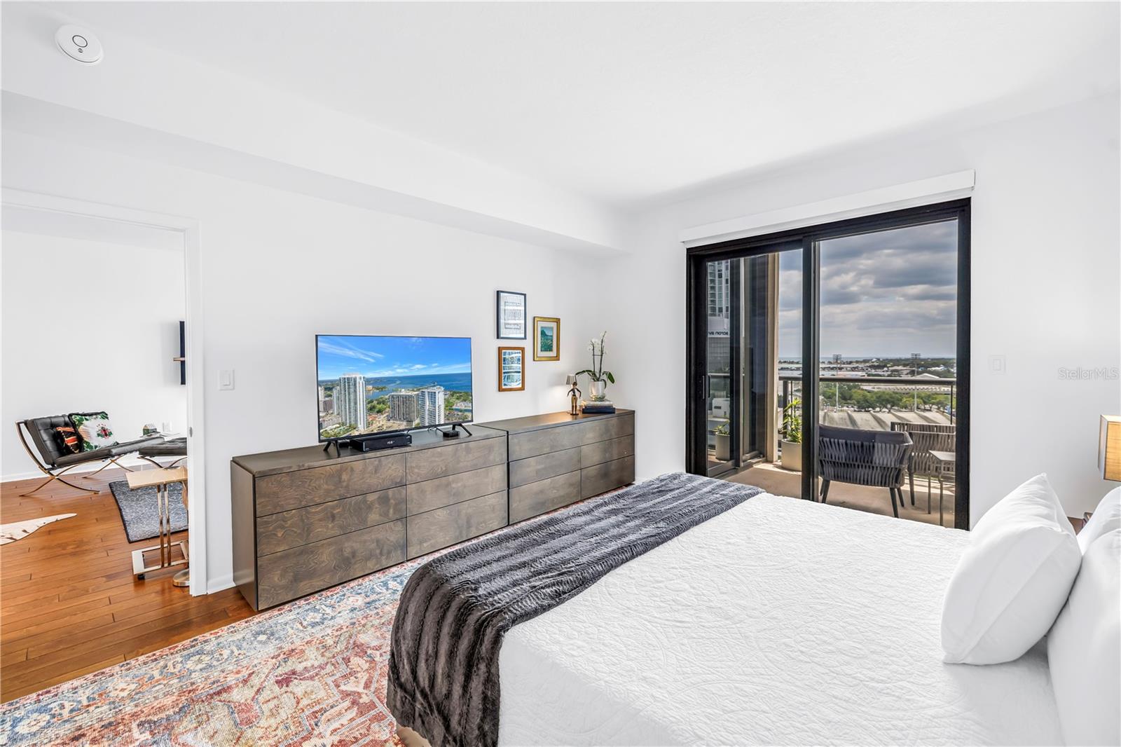 BAYFRONT TOWER CONDO - Residential
