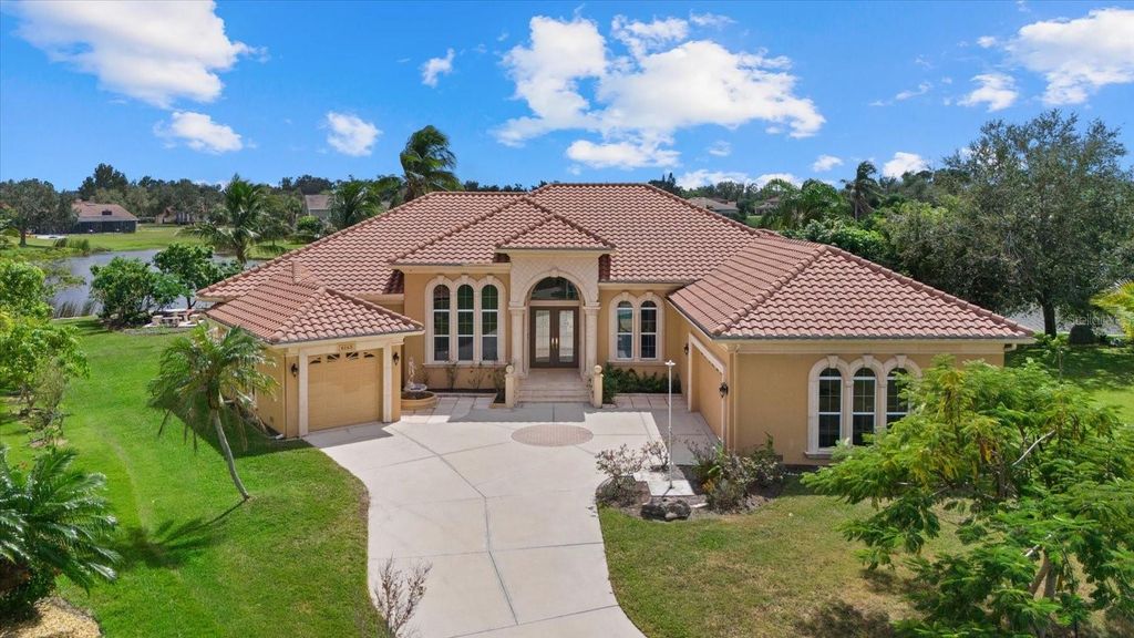 Photo of 6165 9th Avenue Circle NE, Bradenton, FL 34212 (MLS # A4661341)