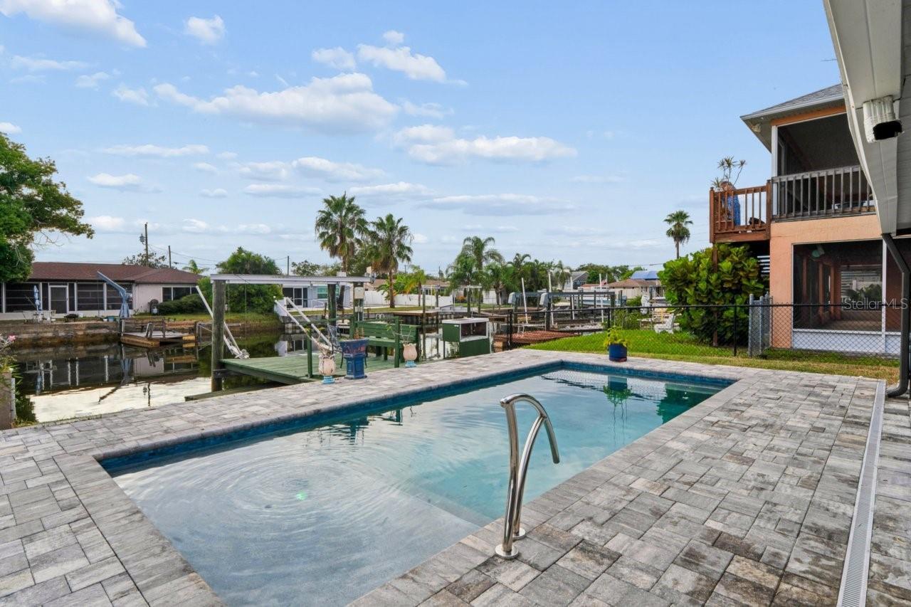 13701 LESLIE DRIVE