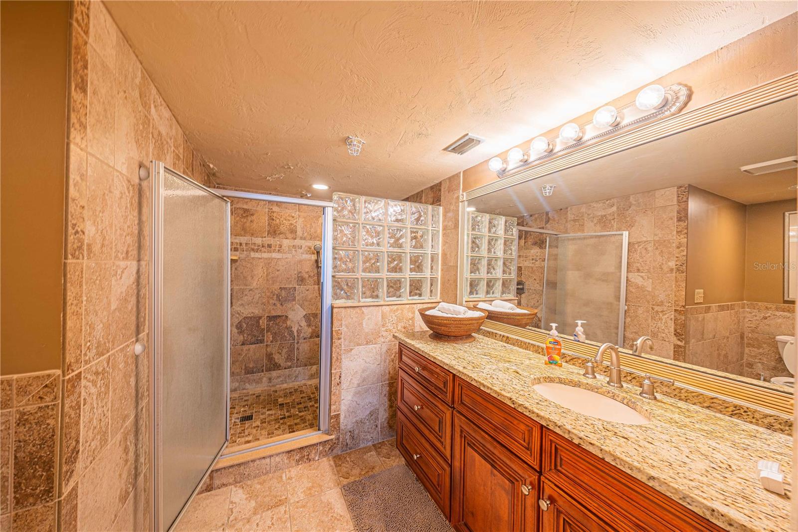 SEYCHELLES CONDO - Residential