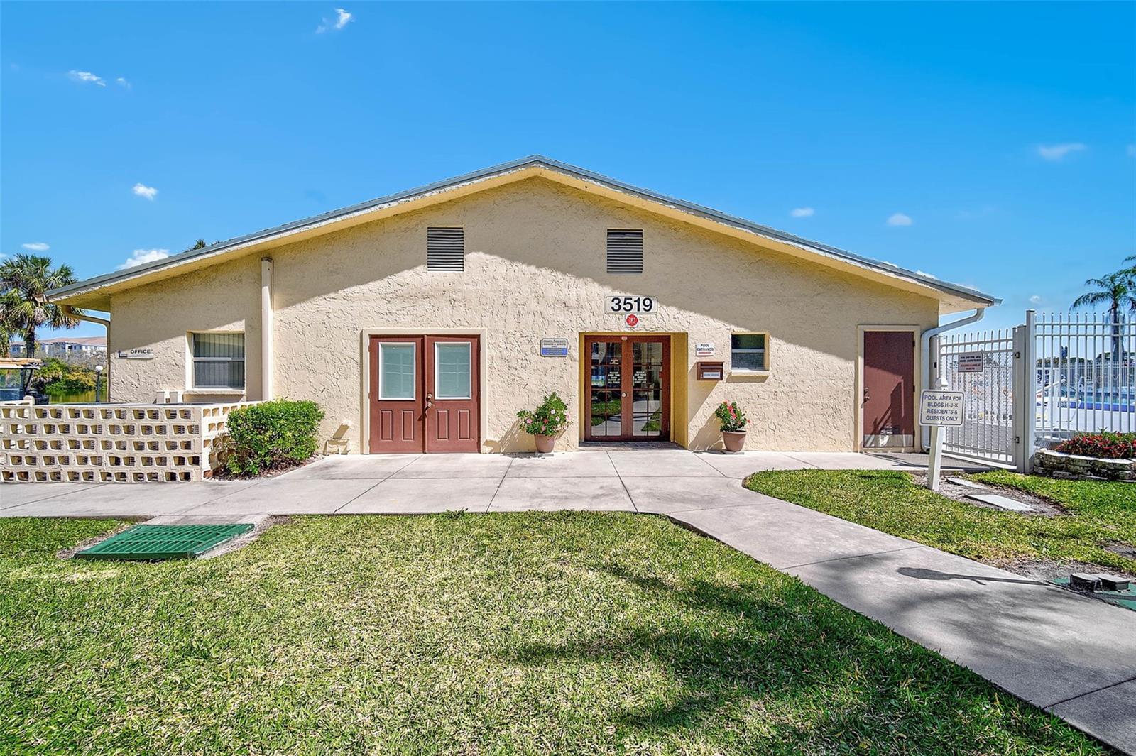 BAYSHORE ON THE LAKE APTS II SEC 2 - Residential