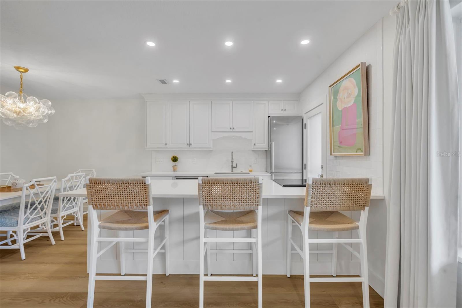 LAKE MAITLAND TERRACE APTS - Residential