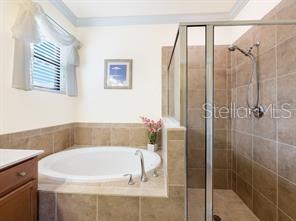 3072 - GRAN PARADISO - Residential Lease