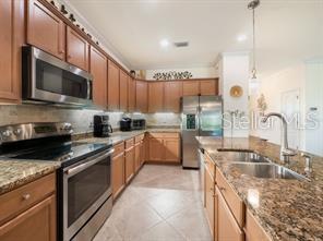 3072 - GRAN PARADISO - Residential Lease