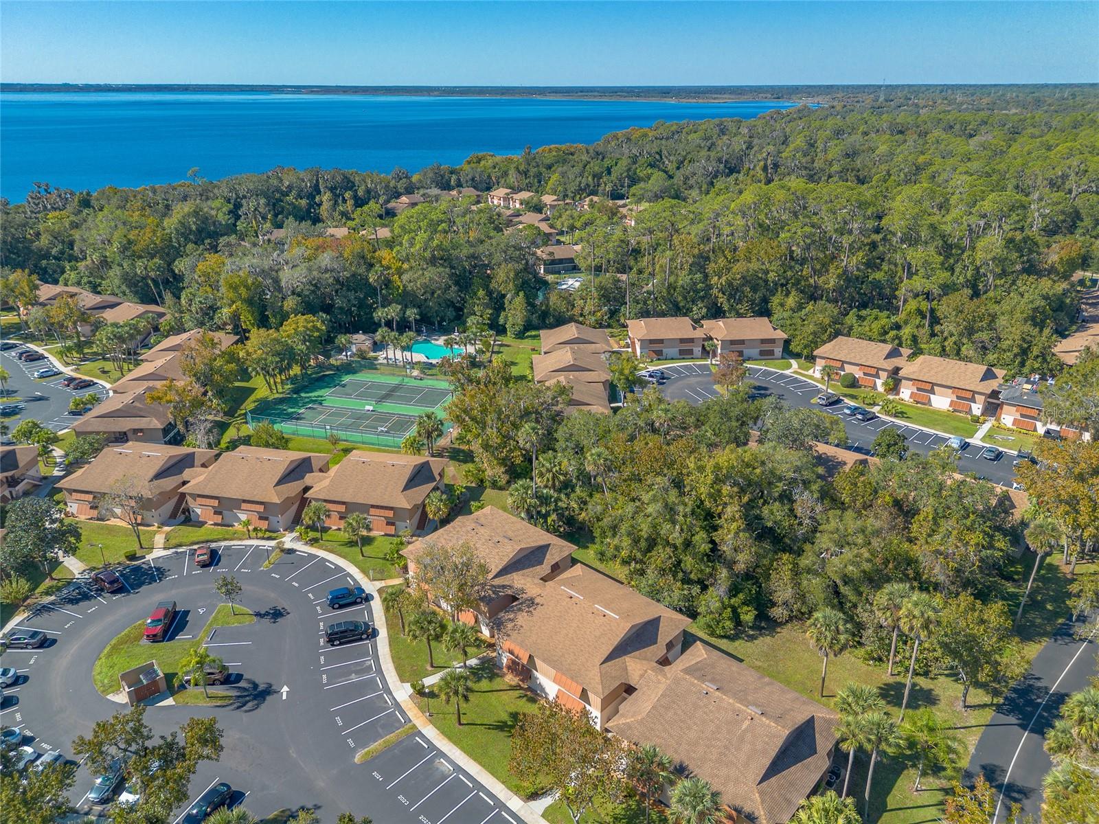 EDGEWATER CONDO APTS - Residential