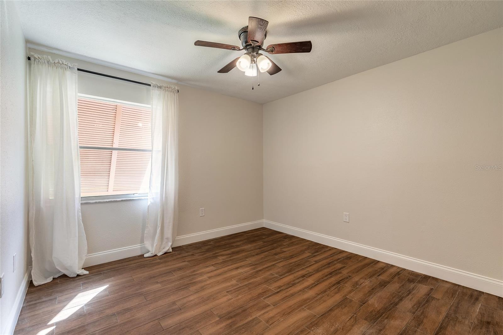 EDGEWATER CONDO APTS - Residential