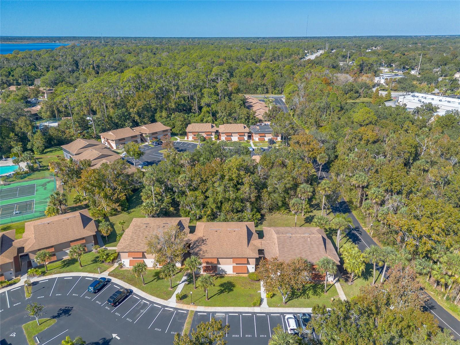 EDGEWATER CONDO APTS - Residential