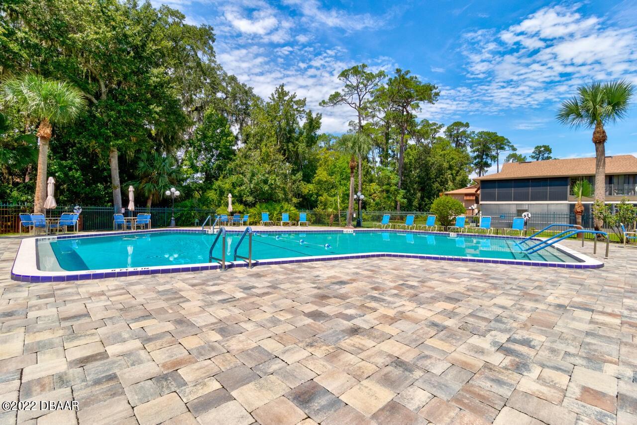 EDGEWATER CONDO APTS - Residential