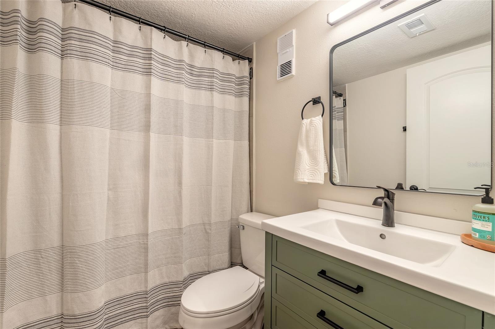 EDGEWATER CONDO APTS - Residential