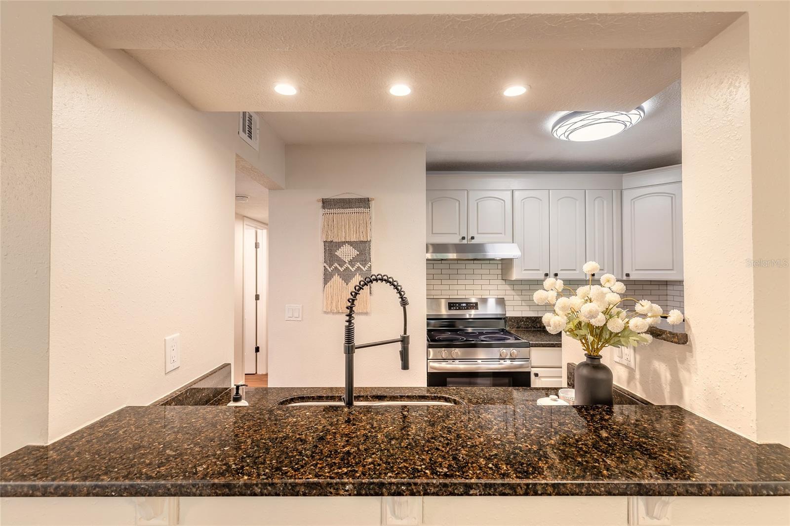 EDGEWATER CONDO APTS - Residential