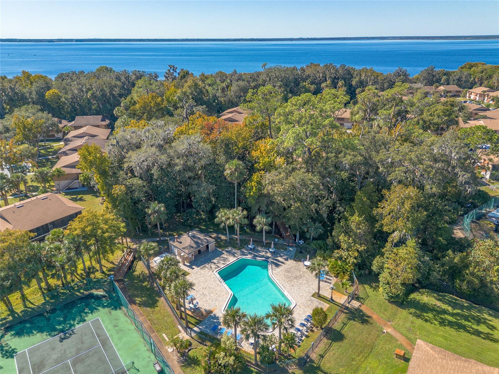 EDGEWATER CONDO APTS - Residential