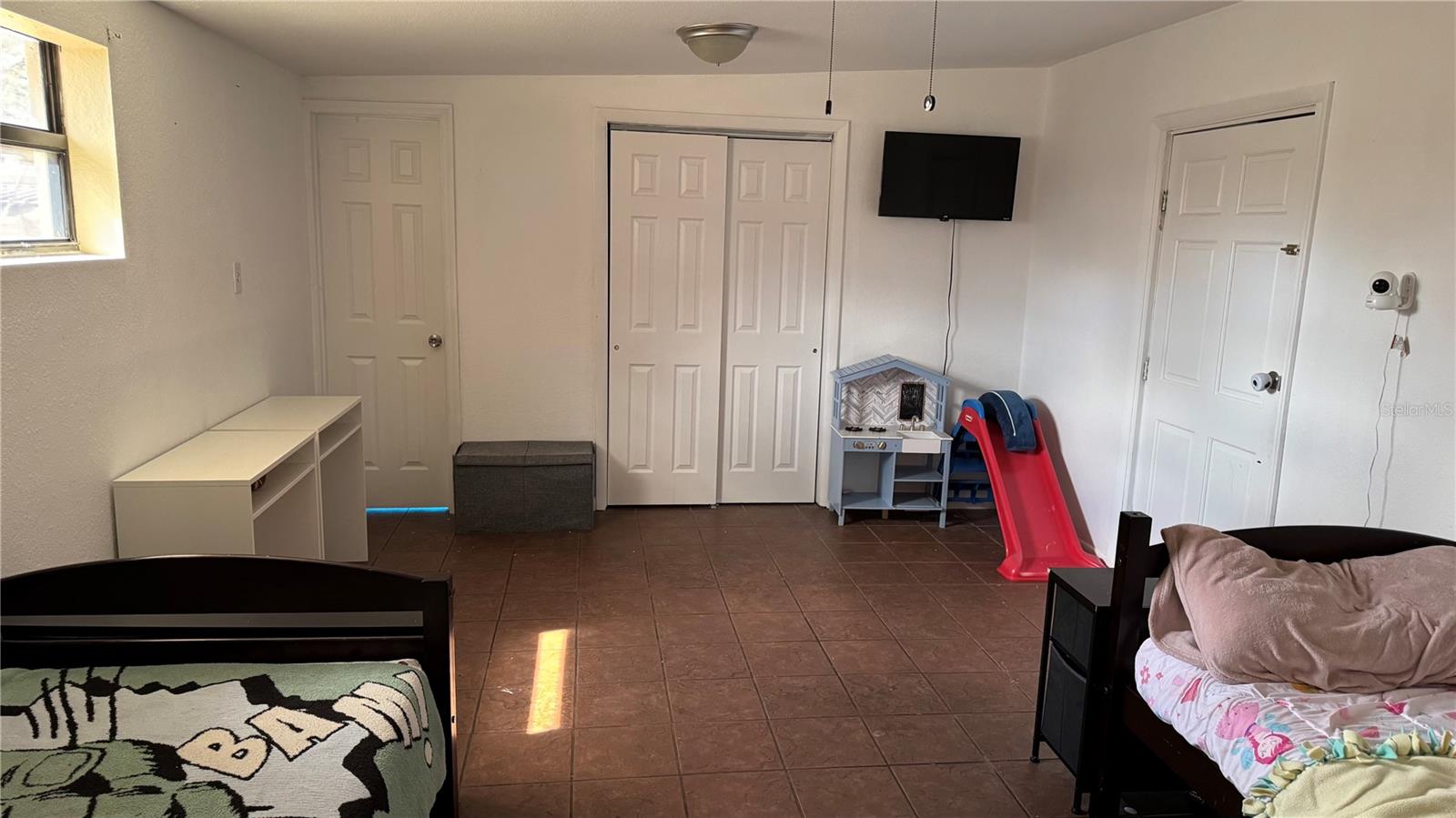 EDGEWOOD PARK - Residential