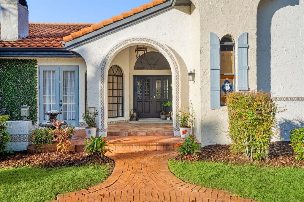 Photo of 2828 Ingeborg Court, Windermere, FL 34786 (MLS # O6354903)