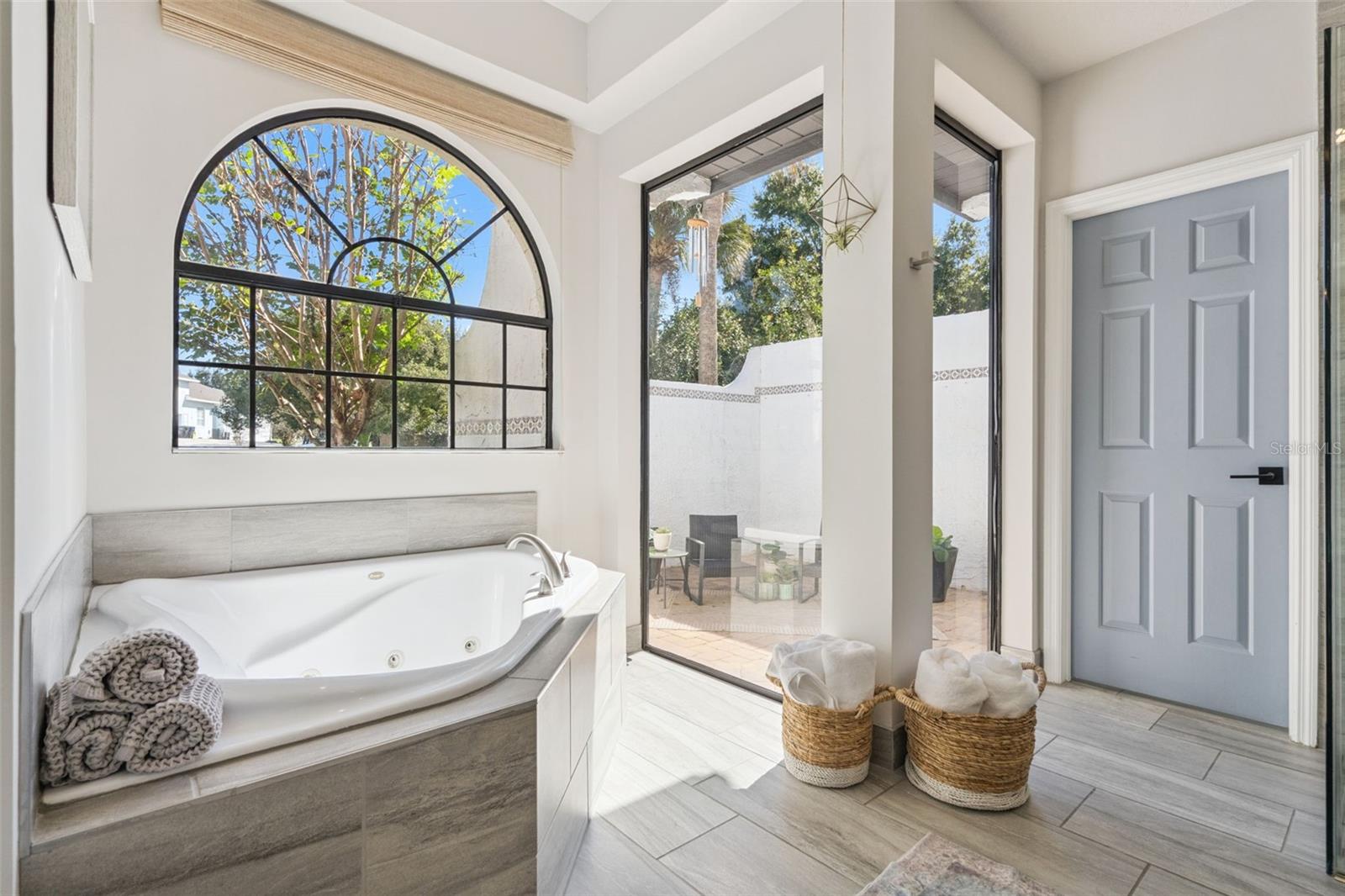 LES TERRACES - Residential