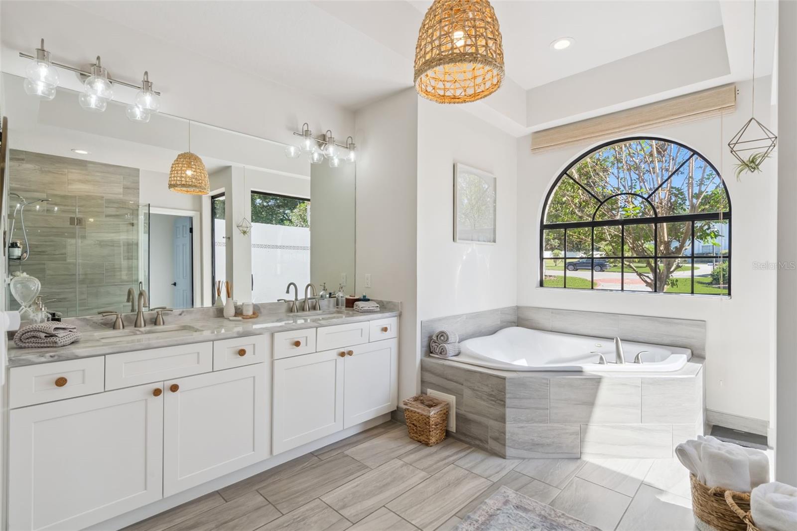 LES TERRACES - Residential