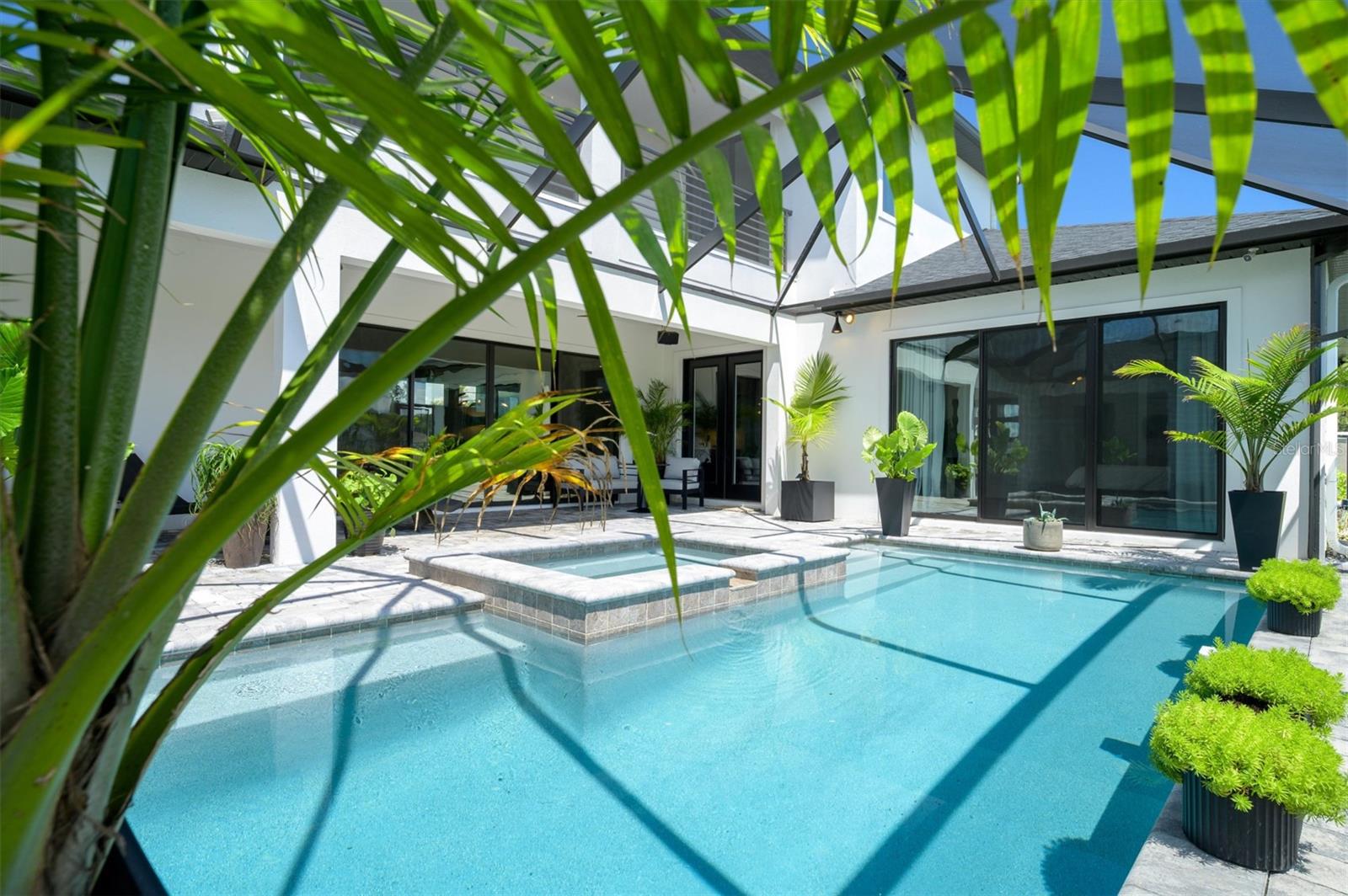 MIRADA - Residential