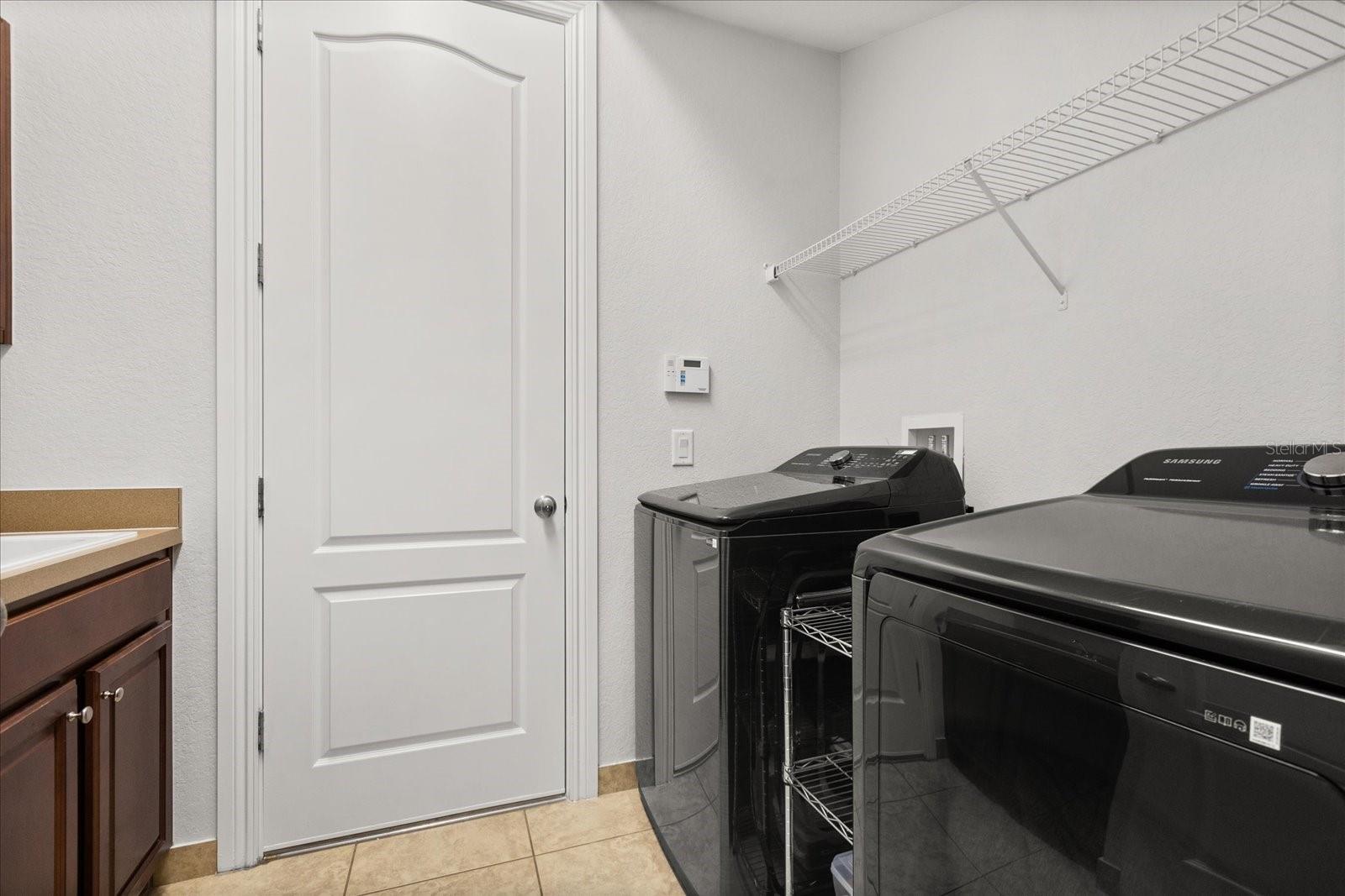 BELLA VISTA - Residential