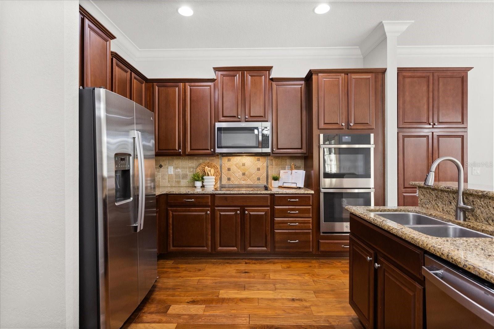 BELLA VISTA - Residential