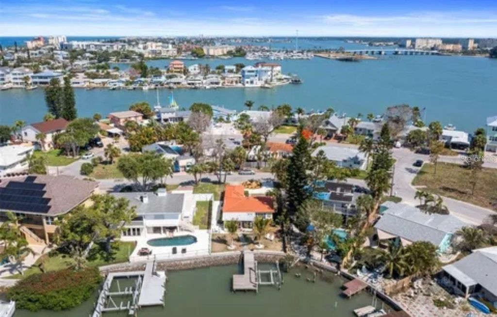 Photo of 14184 W Parsley Drive, Madeira Beach, FL 33708 (MLS # A4662492)