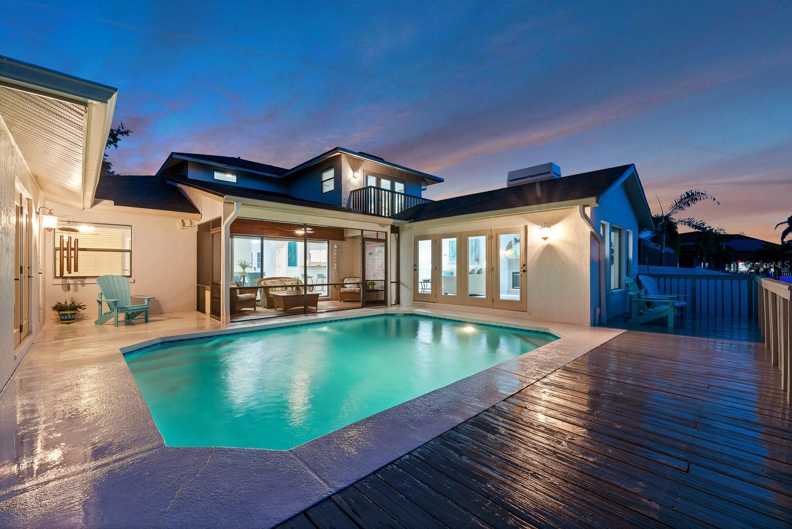 6606 DOLPHIN COVE DRIVE