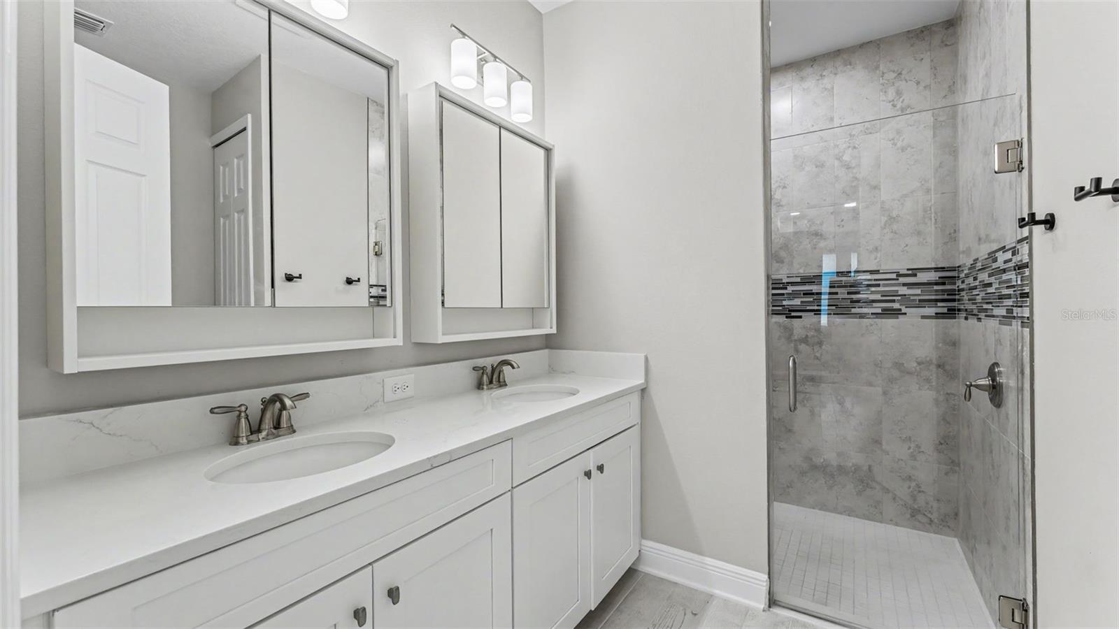 HAWTHORNE PH 2A-2B - Residential