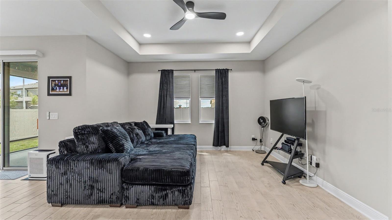HAWTHORNE PH 2A-2B - Residential