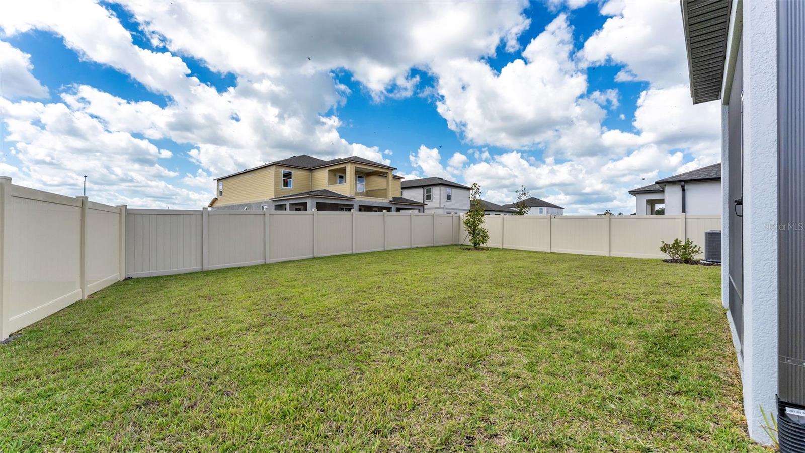 HAWTHORNE PH 2A-2B - Residential