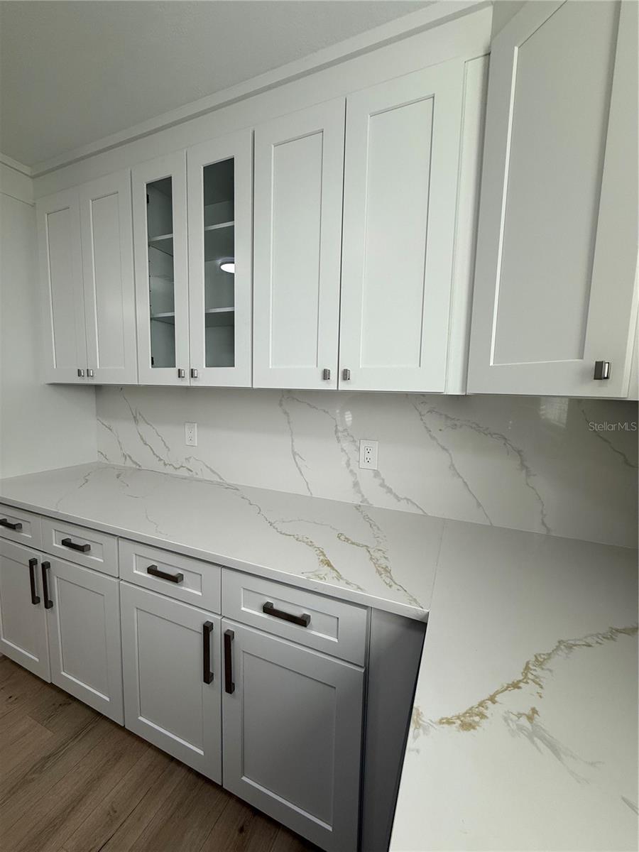 DREWS JOHN H SUB BLKS 1 TO 10 - Residential Lease