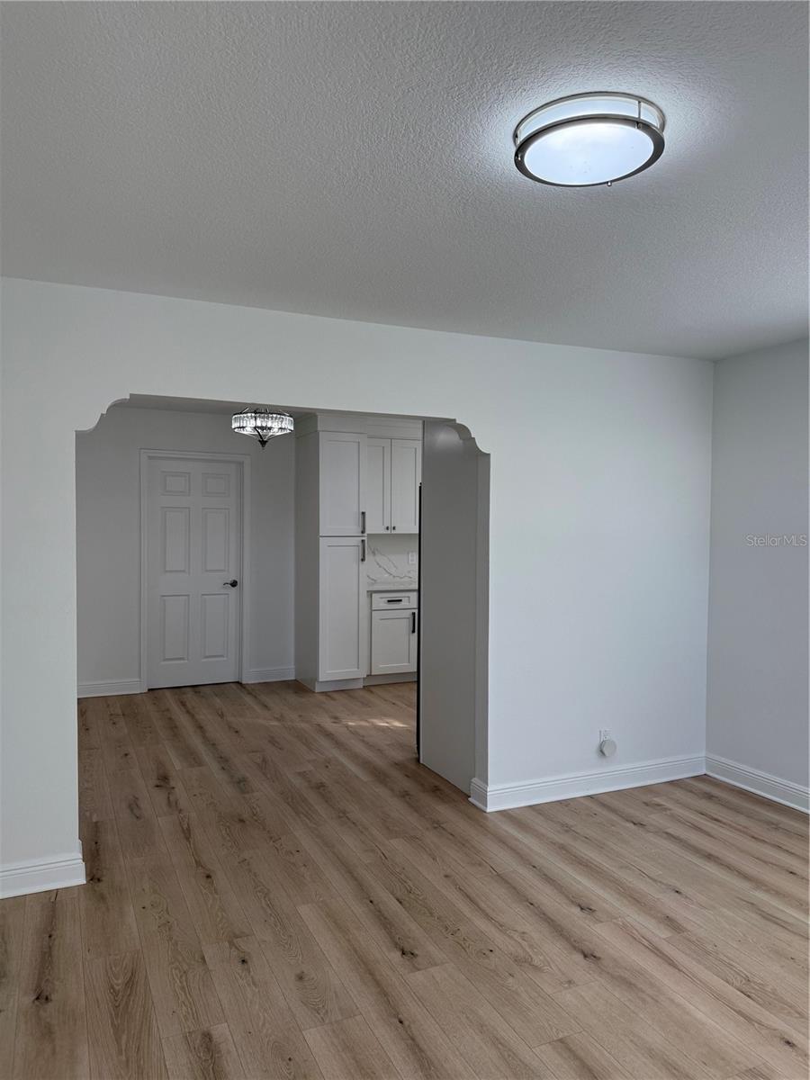 DREWS JOHN H SUB BLKS 1 TO 10 - Residential Lease