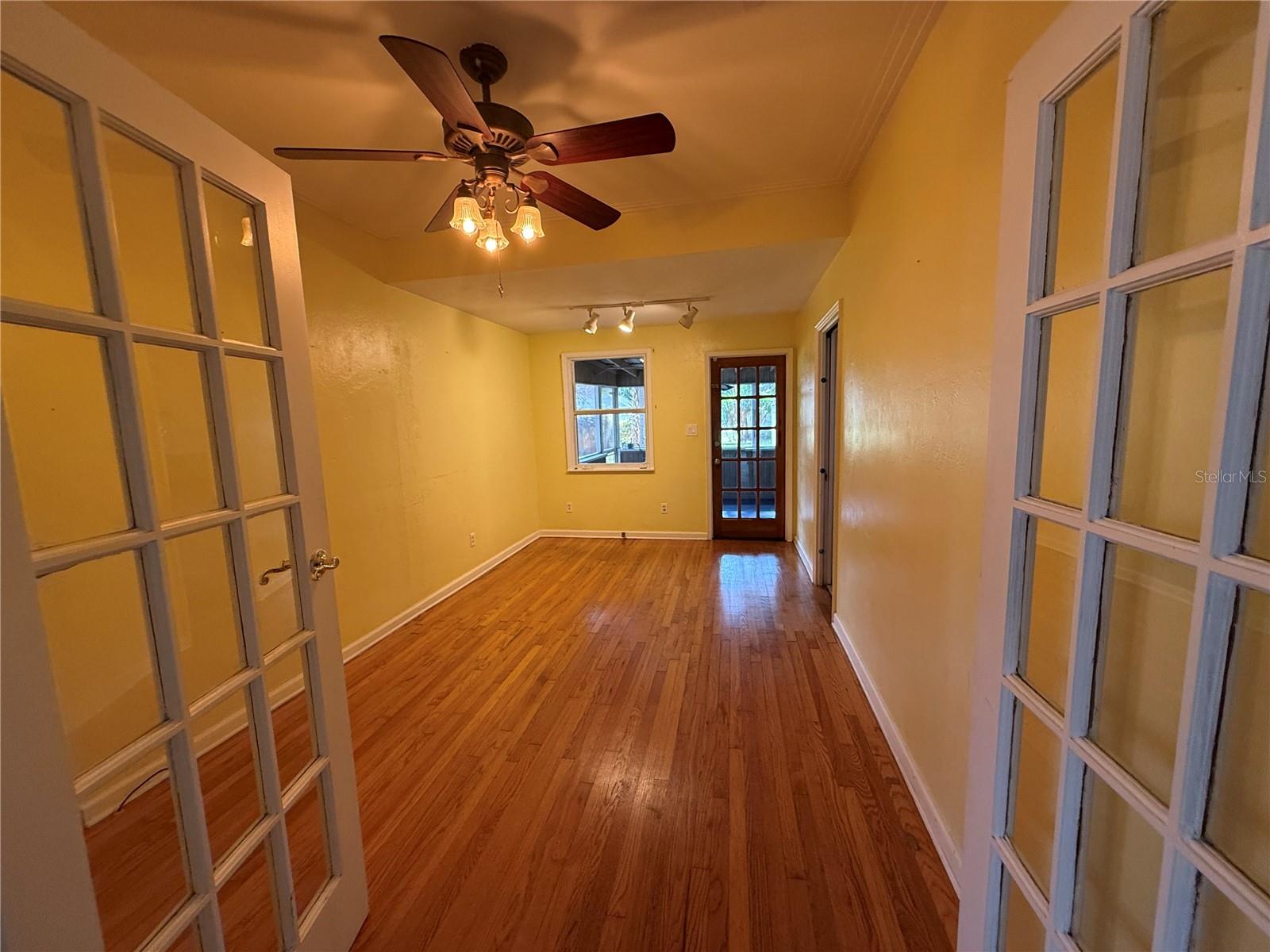 LANGLEYS J A SUB - Residential