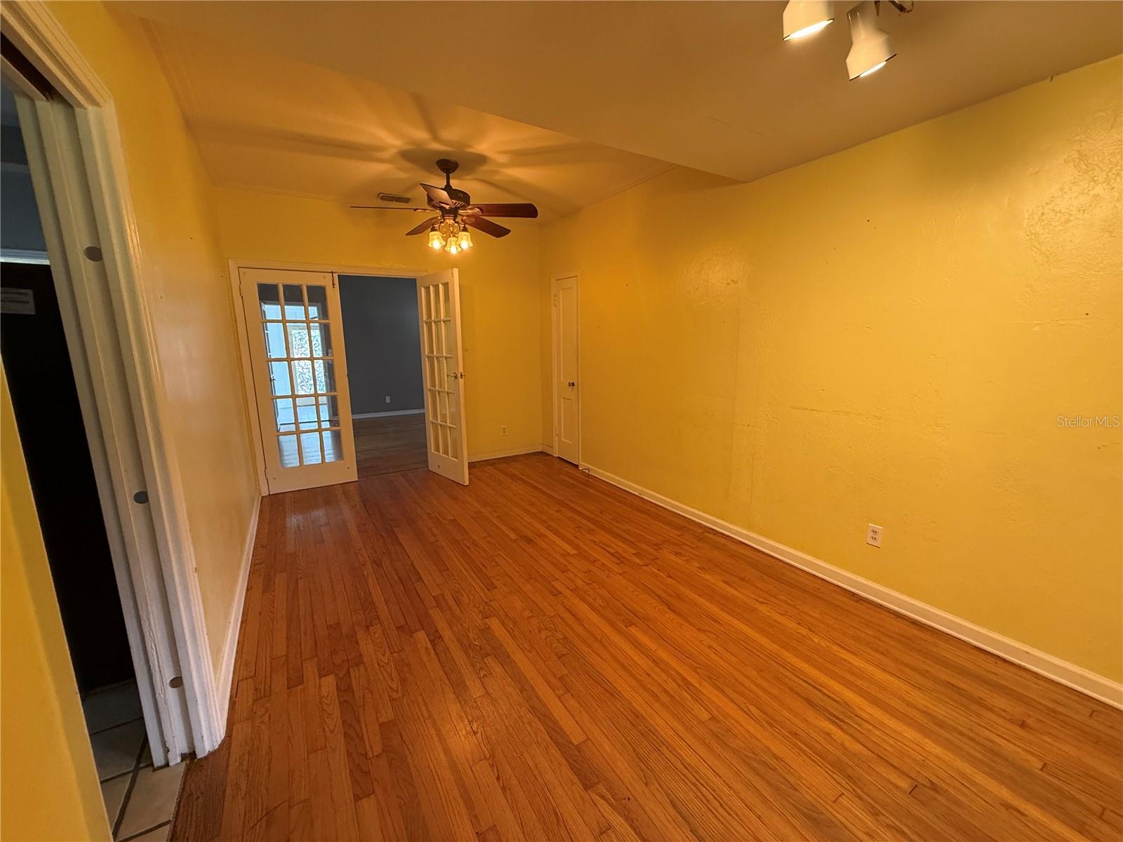 LANGLEYS J A SUB - Residential