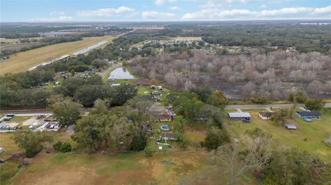 A home in MOUNT DORA