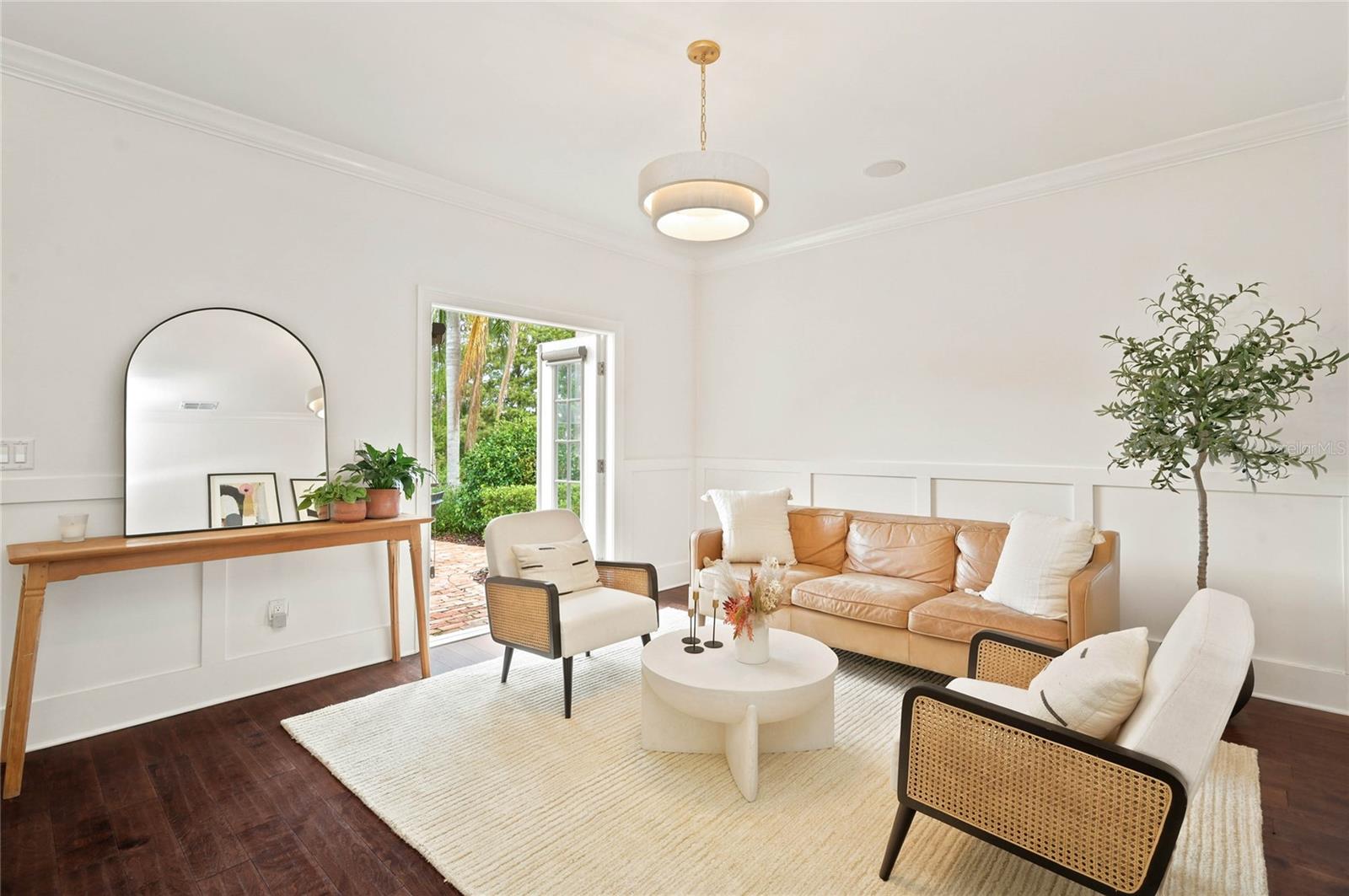 1707 ASHER LANE