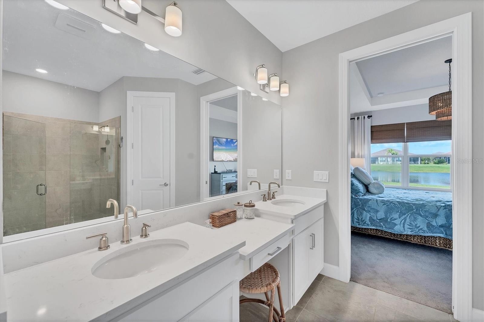 AZARIO ESPLANADE PH III SUBPH D - Residential