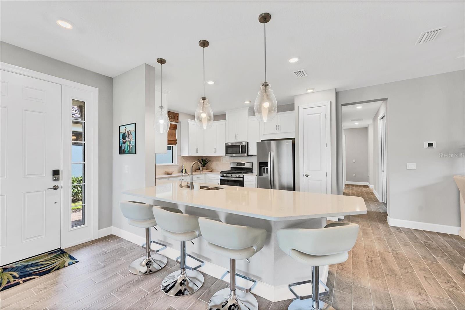 AZARIO ESPLANADE PH III SUBPH D - Residential