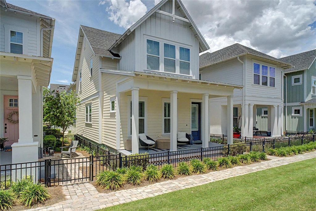 Photo of 914 Trowman Alley, Winter Garden, FL 34787 (MLS # O6410871)